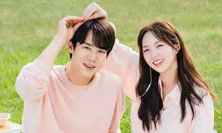 Bluray "When The Phone Rings" bán hơn 4 triệu đồng: Cảnh cắt độc quyền và gì nữa?