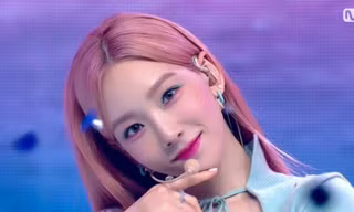 Visual "ma cà rồng" của Taeyeon sau 14 năm: Vẫn xinh như tiên tử, style nào cũng cân đẹp!