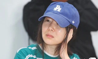 Sau họp báo, Min Hee Jin nhận phỏng vấn: "Chuyện ngày càng như trẻ con, dừng lại đi"