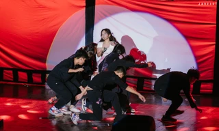 Ams Ambassador 2024: Top 20 mở ra "đa vũ trụ" trong vòng thi tài năng