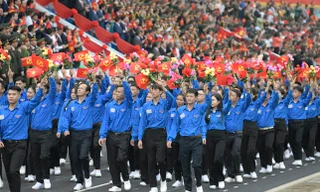 Loạt ảnh ấn tượng lễ Diễu binh, diễu hành kỷ niệm 70 năm Chiến thắng Điện Biên Phủ