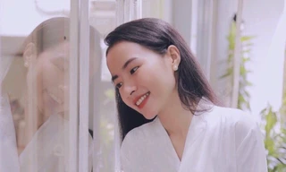 Xúc động về “người cha” bán ổi – Nữ giảng viên xinh đẹp nhận “bão view” trên tiktok