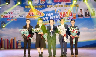 Chào tân sinh viên trường Y Dược Thái Nguyên: 50 suất học bổng 290 triệu đồng được trao