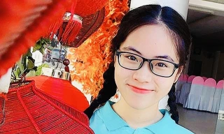 Nữ sinh Quảng Trị 15 tuổi thông thạo 7 thứ tiếng là quán quân cuộc thi lồng tiếng