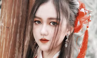 Bộ ảnh cổ trang của thiếu nữ 15 tuổi khiến dân tình điêu đứng