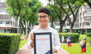 Từ cậu bé bán bánh mì đến sinh viên trường Đại học quốc tế