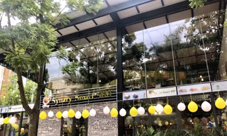 Trường CĐ nghề Công nghệ cao Hà Nội khai trương quán cafe đẹp mê ly ngay trong khuôn viên 