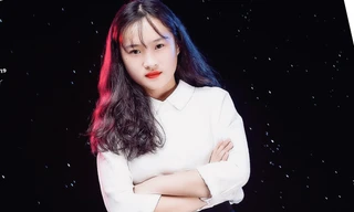 Nữ sinh Ngoại giao được kết nạp Đảng từ năm 18 tuổi 