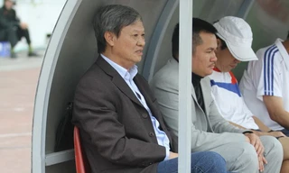 HLV Lê Thụy Hải đang gặp nhiều khó khăn với V.Hải Phòng - Ảnh TUV