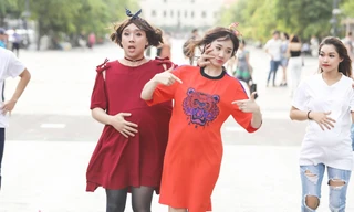 Trấn Thành, Trường Giang vác bụng bầu vượt mặt gây náo loạn phố đi bộ