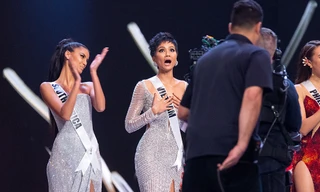 Những biểu cảm hồi hộp đến 'rớt tim' của H'Hen Niê trong đêm chung kết