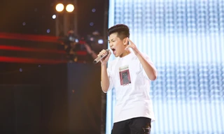 'Bản sao nhí' của Erik khiến 6 HLV The Voice Kids tranh giành gay cấn