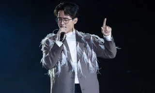 Khán giả lặng người khi Hà Anh Tuấn hát tặng fan nữ đã khuất