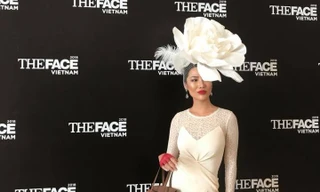 Tình cũ Kim Lý đội mũ 'khủng' đi dự casting The Face Vietnam 2018