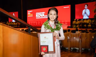 Người đẹp truyền thông Phùng Bảo Ngọc Vân giành giải thưởng KOVA