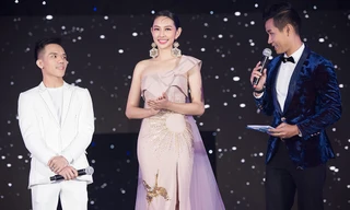 Thuỳ Tiên ma mị làm vedette, khoe chân dài gợi cảm trên sàn catwalk