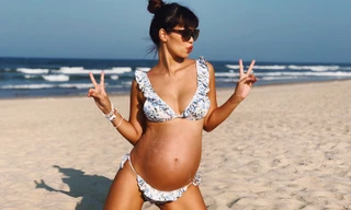 Bà bầu Hà Anh nóng 'bỏng mắt' dưới ống kính của ông xã ngoại quốc