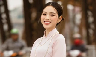 Hoa hậu Đỗ Thị Hà và nhiều diễn viên phim giờ vàng chúc Tết độc giả báo Tiền Phong 