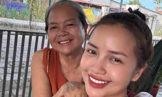 Showbiz 13/8: Hình ảnh cuối của Ngọc Châu bên mẹ