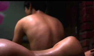 Nam diễn viên Quốc Toàn: 'Tôi ngại khi đóng cảnh nóng với chị gái của vợ’