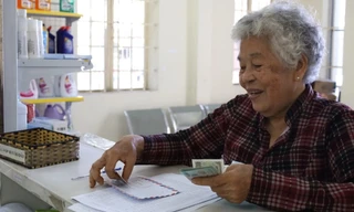 Người có lương hưu cao nhất nhận 280 triệu đồng khi gộp 2 tháng trước Tết