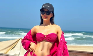 Ảnh đời thường nóng bỏng của Bùi Quỳnh Hoa vừa đăng quang Miss Universe Vietnam 