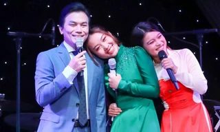 Showbiz 22/10: Mạnh Quỳnh cho phép hai con nuôi Phi Nhung gọi bằng cha