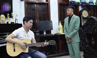 Showbiz 2/1: Danh ca Ngọc Sơn: Hồ Văn Cường có giọng hát âm sắc đẹp và lạ