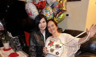 Showbiz 30/4: Vợ cũ chia sẻ xúc động nhân sinh nhật mẹ Bằng Kiều