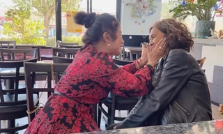 Danh hài Thúy Nga xúc động kể chuyện tình cờ gặp lại ca sĩ Kim Ngân ở Mỹ