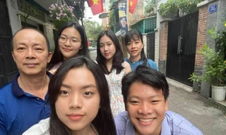 NSƯT Đức Hải sống hạnh phúc bên vợ kém 18 tuổi và 4 con