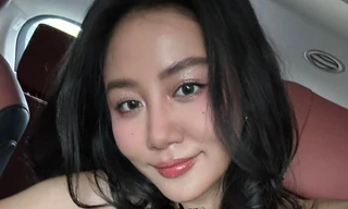 Văn Mai Hương cầu xin khán giả