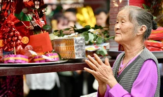 Mâm cúng và văn khấn Rằm tháng Giêng 2025