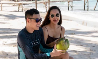 Phạm Quỳnh Anh và Quang Vinh trong chuyến du lịch Phú Quốc.