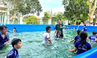 Quỹ phát triển tài năng Việt trao tặng hồ bơi thứ hai cho trẻ em nghèo 