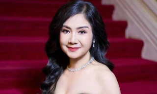 NSND Thu Hà ở tuổi 54