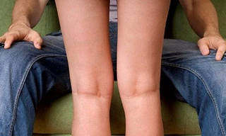 ‘Bóc lịch’ 90 ngày vì đặt máy nghe lén tiếng ‘mây mưa’