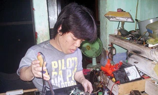 Nỗ lực của chàng trai cao 1,2 m