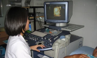 Bệnh về gen: Càng mắc bệnh, càng muốn đẻ