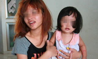 Mẹ 16 tuổi và 4 lần tự tử