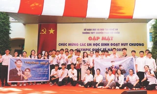 Học sinh Trường THPT chuyên Phan Bội Châu giành nhiều huy chương từ các cuộc thi Olympic quốc tế