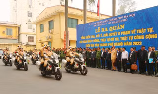 Ban Chỉ đạo 197 và Ban ATGT thành phố ra quân đảm bảo trật tự đô thị, ATGT năm 2023