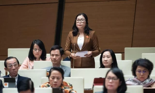 ÐBQH Bố Thị Xuân Linh (đoàn Bình Thuận), cho rằng ở đâu người đứng đầu có trách nhiệm cao, ở đó công tác phòng chống tham nhũng, tiêu cực thực hiện tốt hơn. Ảnh: Như Ý