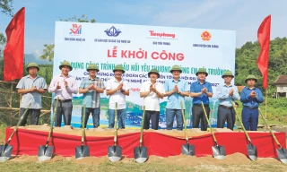 Báo Tiền Phong, Sở GD&ĐT và Tỉnh đoàn Nghệ An khởi công cầu dân sinh vượt lũ ở khu vực miền Tây Nghệ An
