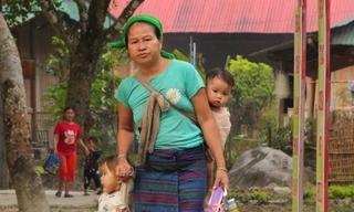 Dân bản yên tâm hơn khi có các cô giáo mầm non 