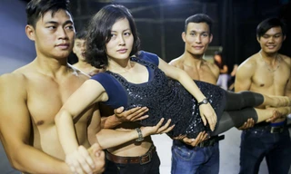 Đỗ Thị Hải Yến tưởng rằng có thể bật lên sau đà của “Người Mỹ trầm lặng” nhưng cô vẫn không được chọn làm nữ chính trong “Hồi ức của một Geisha” mà phải nhường vị trí này cho Chương Tử Di