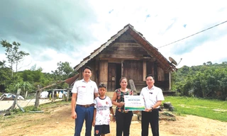 Bảo hiểm Agribank chi nhánh Đắk Lắk thanh toán khoản vay cho khách hàng