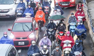 Từ chiều tối và đêm nay, miền Bắc lại đón mưa lớn. Ảnh: Duy Phạm