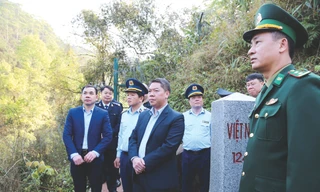 Lãnh đạo tỉnh Lạng Sơn cùng ban ngành chức năng kiểm tra, chỉ đạo xây dựng biên giới vững mạnh