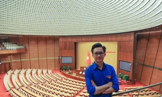 Bạn Nguyễn Kim Tùng